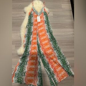 M/L. NWT. Sacred Threads Orange and Green Jumpsuit. TURQ 01